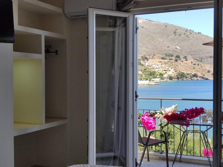 Ballas Apartments Agia Efimia Exterior foto
