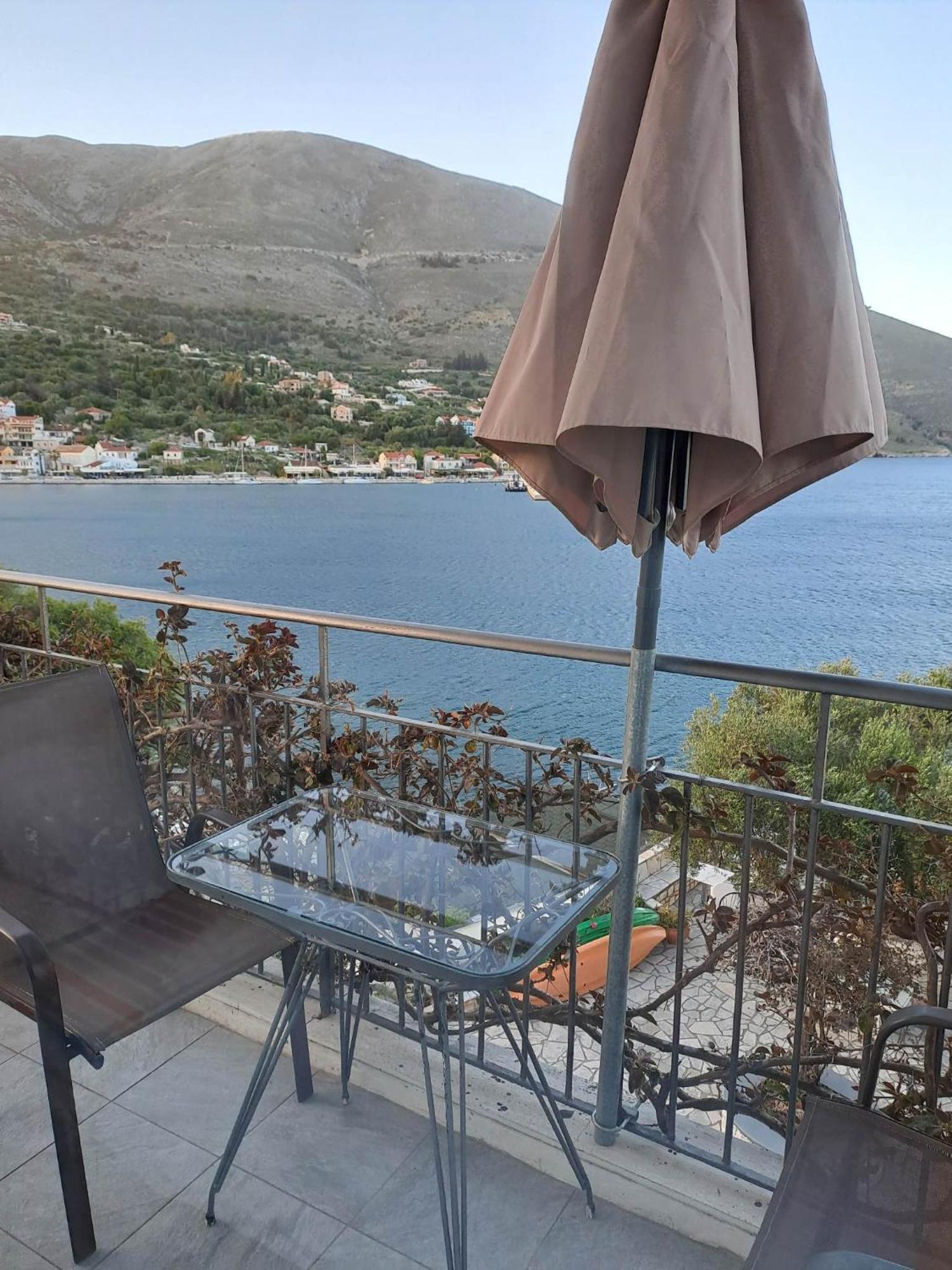 Ballas Apartments Agia Efimia Exterior foto