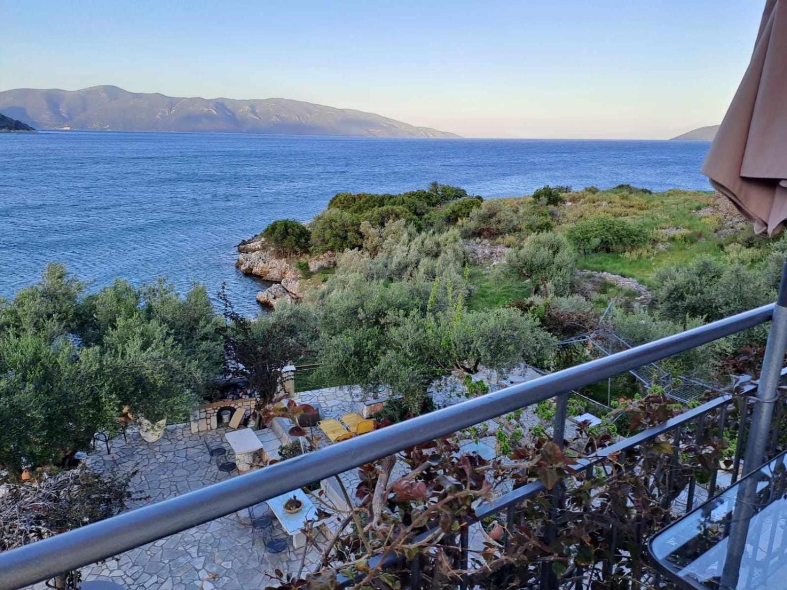 Ballas Apartments Agia Efimia Exterior foto